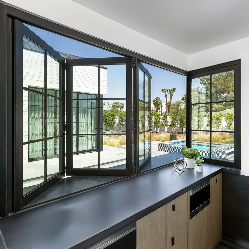 WINNDOORS - Updated June 2026 - 22 Photos - 19761 Bahama St, Northridge ...