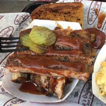 Moe's Original Bar B Que - Large order of ribs. Very tender, juicy ribs. Not a fan of sauce. - Barbeque Near Me - Tuscaloosa, Alabama