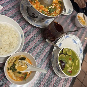 Thai Nary BBQ - 27. Green Curry With Rice 22-24 Tom Kha Soup - Thai Near Me - Azusa, California Thai Nary BBQ - 27. Green Curry With Rice 22-24 Tom Kha Soup - Thai Near Me - Azusa, California