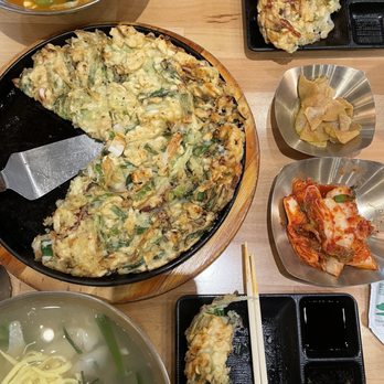 Daesung Korean Noodle - Haemul pajeon - Korean Near Me - Flushing, New York Daesung Korean Noodle - Haemul pajeon - Korean Near Me - Flushing, New York