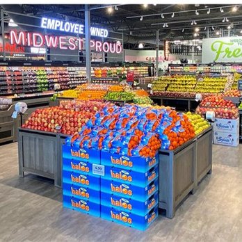 Hy-Vee - Grocery Near Me - Janesville, Wisconsin