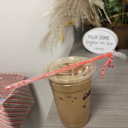 Flatland Coffee - Iced gingerbread latte