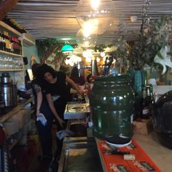 Ay Madre La Fruta - Maxing bar staff