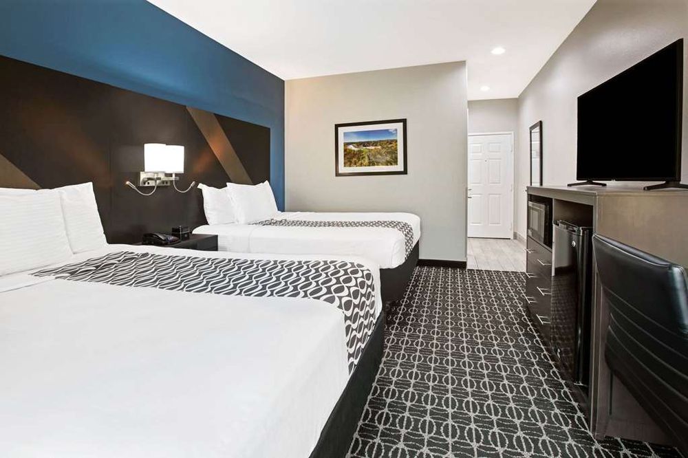 La Quinta by Wyndham Sulphur Springs