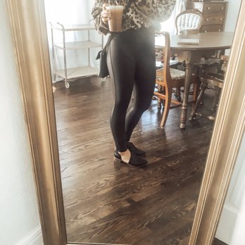 Corduroy - Insta worthy space - Coffee & Tea Near Me - Virginia Beach, Virginia Corduroy - Insta worthy space - Coffee & Tea Near Me - Virginia Beach, Virginia