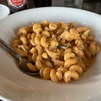 Tucci's Pizza - Pink sauce pasta with grilled chicken - Pizza Near Me - Boca Raton, Florida