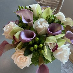 Rancho Palos Verdes Flowers - Simply asked for muted colors and got this beauty. This florist knows flowers!