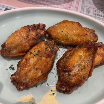 Kong Sihk Tong - Fried chicken wings - Hong Kong Style Cafe Near Me - Flushing, New York