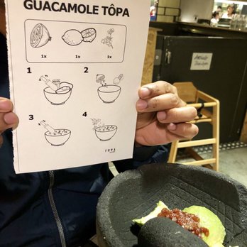 Topa Sukalderia - Table guacamole complete with directions - Spanish Near Me - Donostia / San Sebastián, SS Topa Sukalderia - Table guacamole complete with directions - Spanish Near Me - Donostia / San Sebastián, SS
