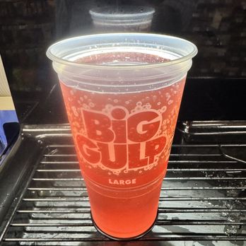7-Eleven - 7 Eleven - Brisk Peach Green Tea No Calorie Big Gulp - Convenience Stores Near Me - Brooklyn, New York 7-Eleven - 7 Eleven - Brisk Peach Green Tea No Calorie Big Gulp - Convenience Stores Near Me - Brooklyn, New York