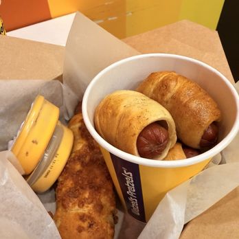 Wetzel's Pretzels - Bites! - Fast Food Near Me - Toronto, Ontario Wetzel's Pretzels - Bites! - Fast Food Near Me - Toronto, Ontario