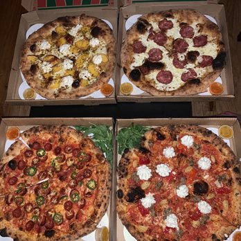 Pizzeria Lui - Peach pit, the Lui, The Original, and the Mamacita - Pizza Near Me - Lakewood, Colorado
