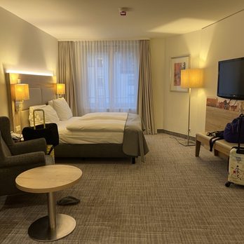 Holiday Inn - Hotel room - Hotels Near Me - Nuremberg, BY Holiday Inn - Hotel room - Hotels Near Me - Nuremberg, BY