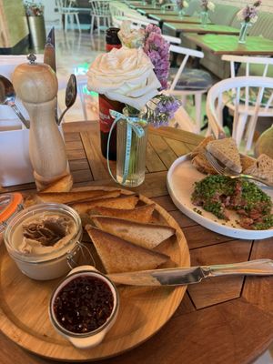 ALL YOU NEED - SUNNY by null