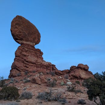Arches National Park - Balanced Rock - Parks Near Me Arches National Park - Balanced Rock - Parks Near Me