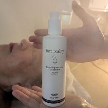 Renewed Radiance - Hydration with Face Reality - Skin Care Near Me - Cleveland, Tennessee