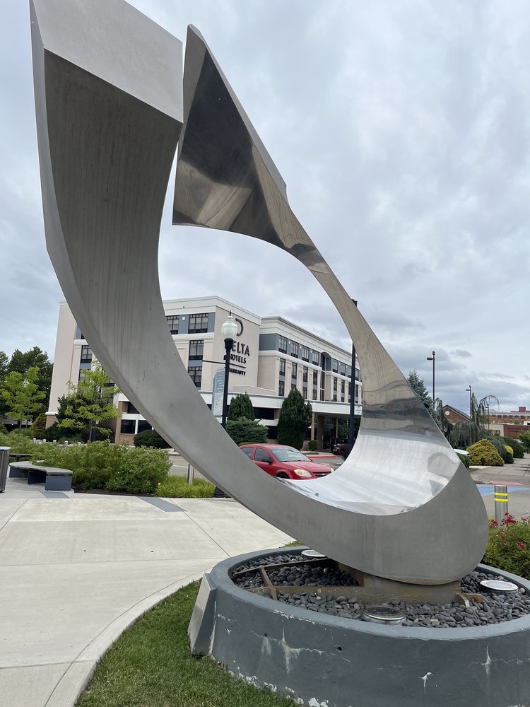 CONTINUOS ASCENT SCULPTURE 801 3rd Ave, Huntington, West Virginia