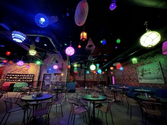 The Tiki Easy Bar by null