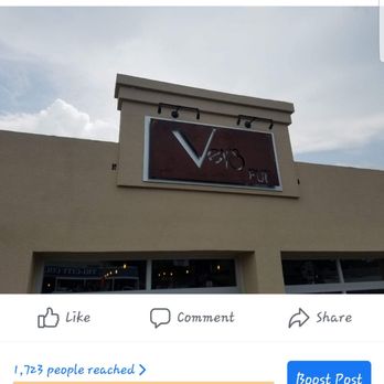 VEY'S Pub - a photo of a clock on a building - Pubs Near Me - Hermitage, Pennsylvania
