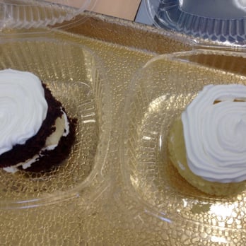 Fortune Bakery - Chocolate with banana cake & mango cake. - Bakeries Near Me - San Gabriel, California