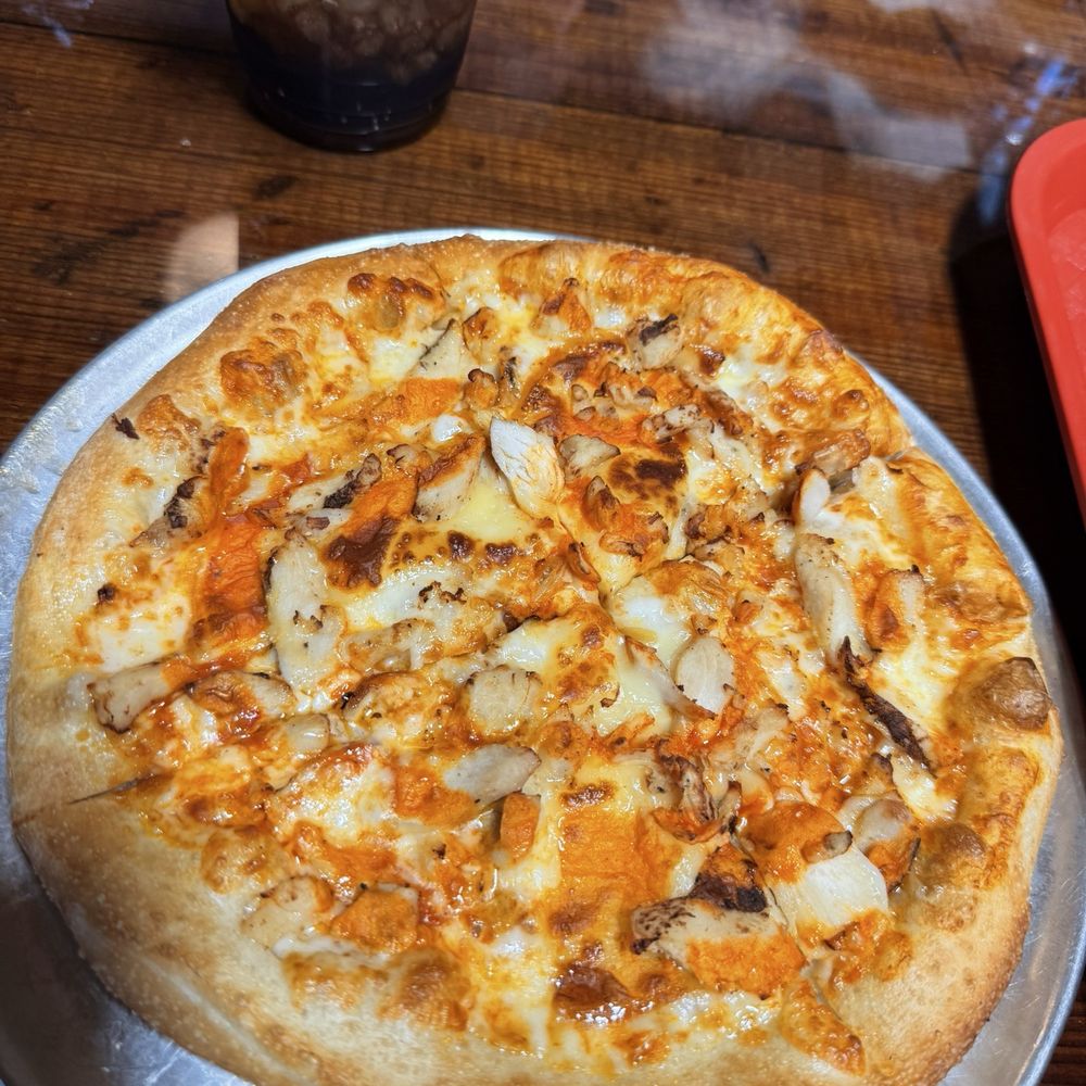 Buffalo Chicken Pizza Buffalo Chicken Pizza