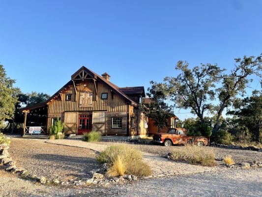 Roughhouse Brewing by null