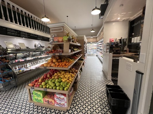 Le Marché Cezanne by null