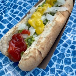 LA Franks - She wanted a bite with ketchup