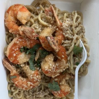 Kao Sarn Thai Cuisine - Garlic noodles and crispy prawns - Thai Near Me - Richmond, California Kao Sarn Thai Cuisine - Garlic noodles and crispy prawns - Thai Near Me - Richmond, California