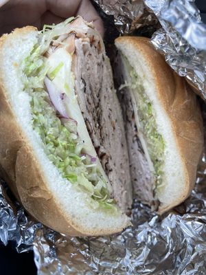 Leonardo's Italian Deli & Catering by null