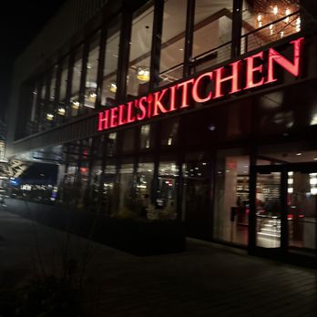 Gordon Ramsay Hell's Kitchen - Walking up to the front - Desserts Near Me - Washington, DC, District of Columbia Gordon Ramsay Hell's Kitchen - Walking up to the front - Desserts Near Me - Washington, DC, District of Columbia