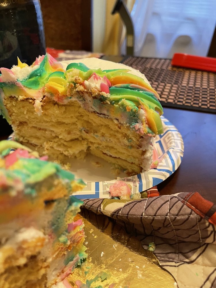 PASTRYLAND BAKERY Updated September 2024 63 Photos & 75 Reviews