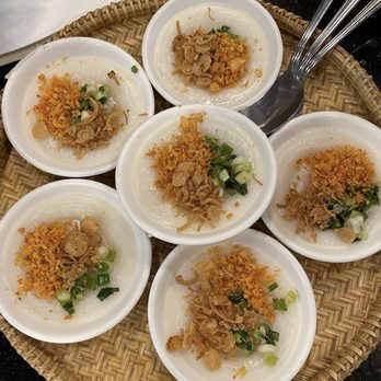 Coriander Vietnamese Restaurant - Banh Beo Plates - Vietnamese Near Me - Sacramento, California Coriander Vietnamese Restaurant - Banh Beo Plates - Vietnamese Near Me - Sacramento, California