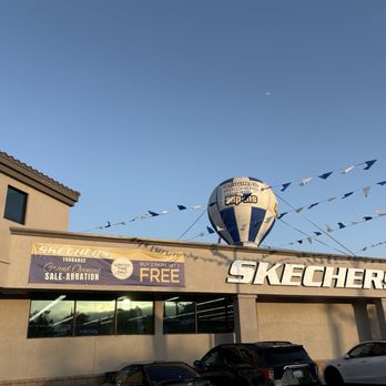 SKECHERS Warehouse Outlet - Shoe Stores Near Me - Torrance, California SKECHERS Warehouse Outlet - Shoe Stores Near Me - Torrance, California