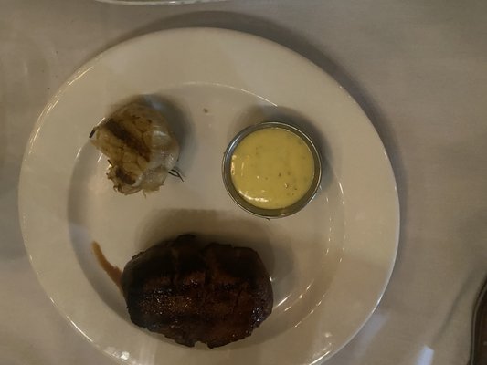 Gianni's Steakhouse by null
