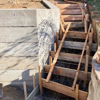 RANGEL CONCRETE - 2nd to last picture. The last forms, for the stairs. Francisco sawed the rock and concrete at base of old wall to match curve of blocks. - Masonry/Concrete Near Me RANGEL CONCRETE - 2nd to last picture. The last forms, for the stairs. Francisco sawed the rock and concrete at base of old wall to match curve of blocks. - Masonry/Concrete Near Me
