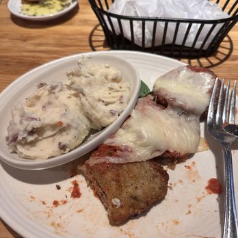Carrabba's Italian Grill - Eggplant Parmesan with Garlic Mashed Potatoes - Italian Near Me - Canton, Ohio Carrabba's Italian Grill - Eggplant Parmesan with Garlic Mashed Potatoes - Italian Near Me - Canton, Ohio