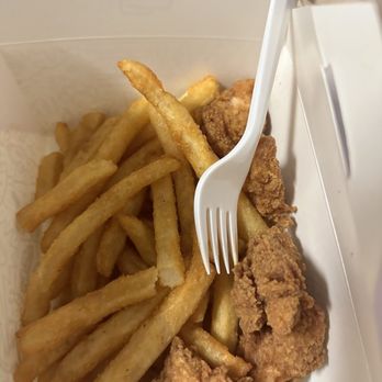 Sticky's - 7pc Chicken Popper Basket - Fast Food Near Me - New York, New York Sticky's - 7pc Chicken Popper Basket - Fast Food Near Me - New York, New York