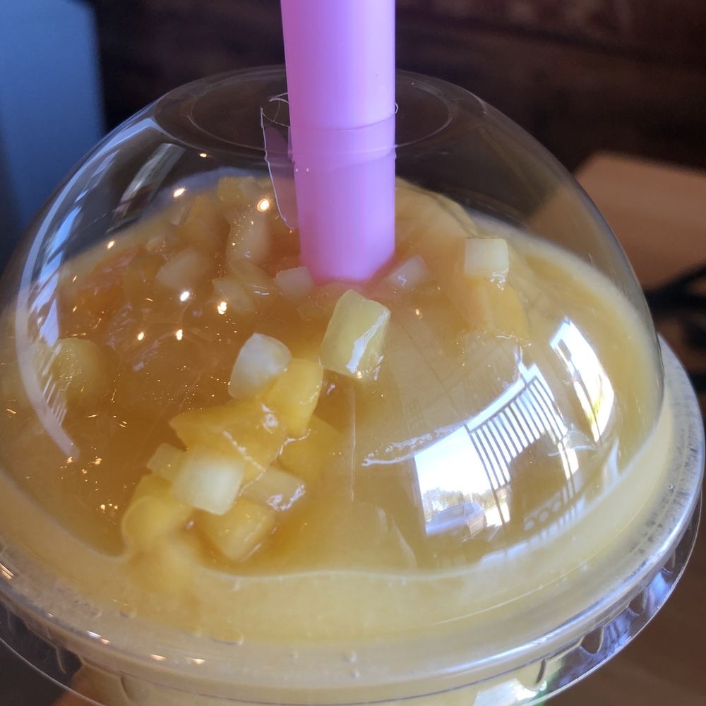 Tbaar - Mango and orange smoothie - Bubble Tea Near Me - Orlando, Florida Tbaar - Mango and orange smoothie - Bubble Tea Near Me - Orlando, Florida