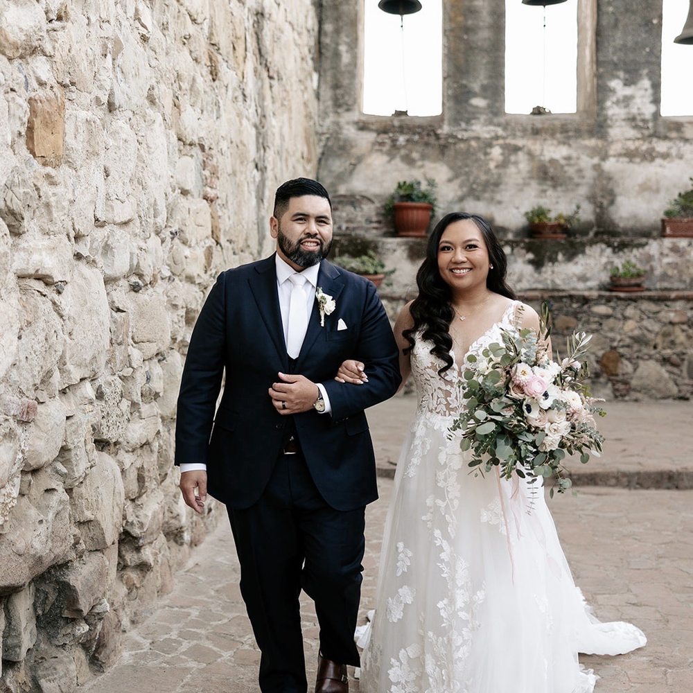 Fundraiser for Holly Seay by Rachael Collier : Help Holly Kick Cancer's Ass, image size:1000x1000