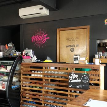 Maíz - The front desk, check out the dulce de leche crepes and the arrow con leche. - Mexican Near Me - Tijuana, BCN Maíz - The front desk, check out the dulce de leche crepes and the arrow con leche. - Mexican Near Me - Tijuana, BCN