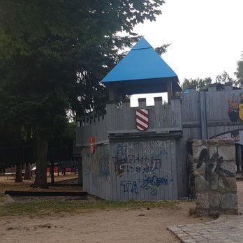 Robin-Hood-Spielplatz - Super toll und entspannd..... - Playgrounds Near Me - Berlin, BE Robin-Hood-Spielplatz - Super toll und entspannd..... - Playgrounds Near Me - Berlin, BE