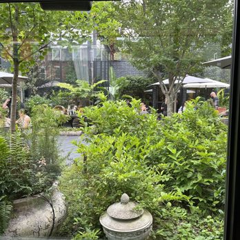 Pusadee's Garden - Thai Near Me - Pittsburgh, Pennsylvania