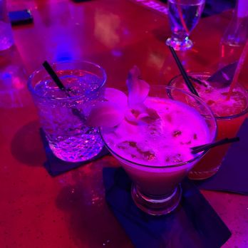 Oui Cocktail Lounge - Drinks - Cocktail Bars Near Me - Brooklyn, New York