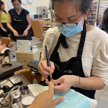 New Blossom Nails & Spa - Lien does great with acrylics! - Nail Salons Near Me - Manteca, California New Blossom Nails & Spa - Lien does great with acrylics! - Nail Salons Near Me - Manteca, California