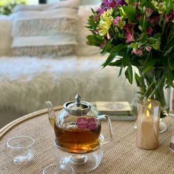Studio Be Napa - 1:1 sessions begin with hot tea in the studio lounge as we curate the best approach to take for your unique journey.