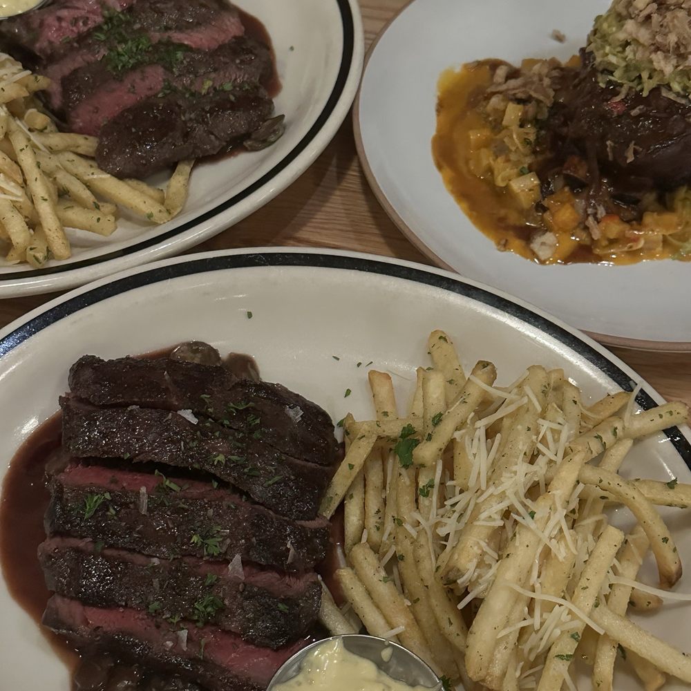 Canard - Steak frites and short rib - New American Near Me - Beaverton, Oregon