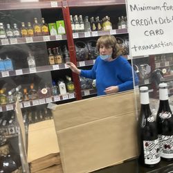 Rivertown Liquors - Old rude lady