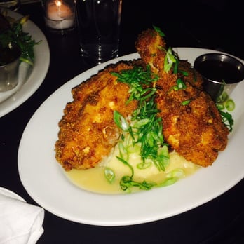 Walter's - Fried chicken.... Oh this was so gooood! - New American Near Me - Brooklyn, New York