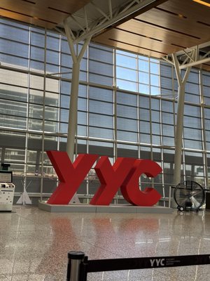 Calgary International Airport by null